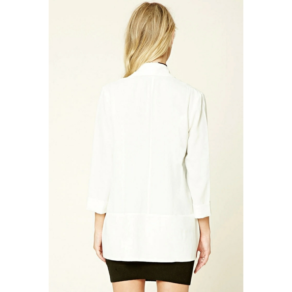 Forever 21 Open-Front Crepe Blazer - Picture 4 of 9